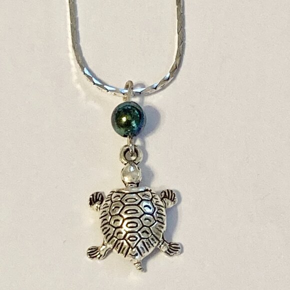 Tahitian Black Pearl Sea Turtle Necklace Silver Tone Nautical Island Beach Faux - Picture 7 of 8